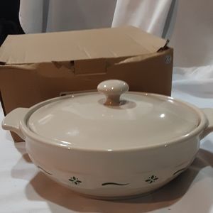 LONGABERGER 2 QT.  HERITAGE GREEN CASSEROLE.